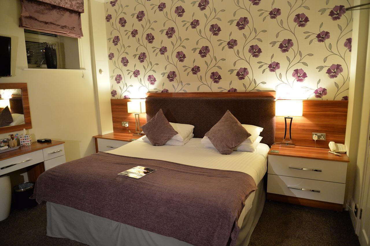 Lauriston & Lawton Court Hotel Llandudno Buitenkant foto