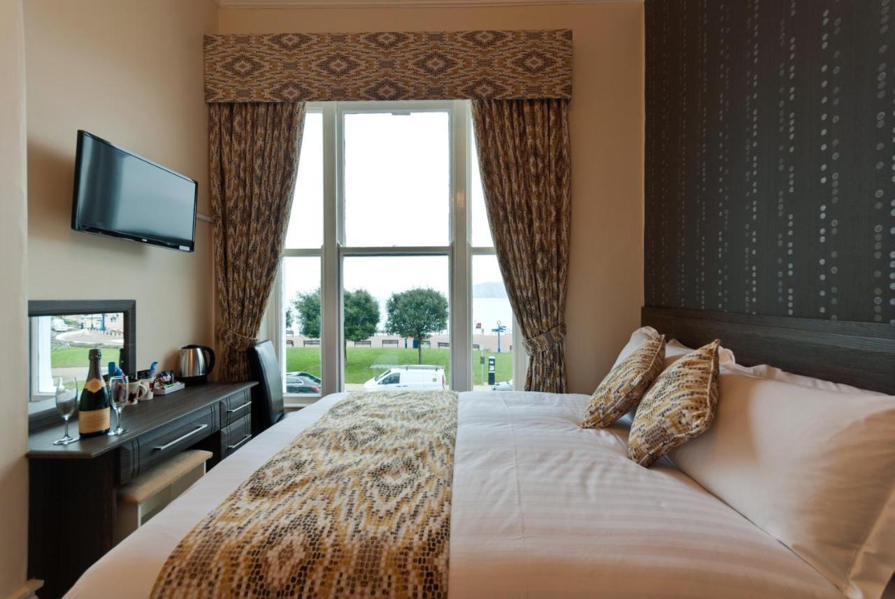Lauriston & Lawton Court Hotel Llandudno Buitenkant foto