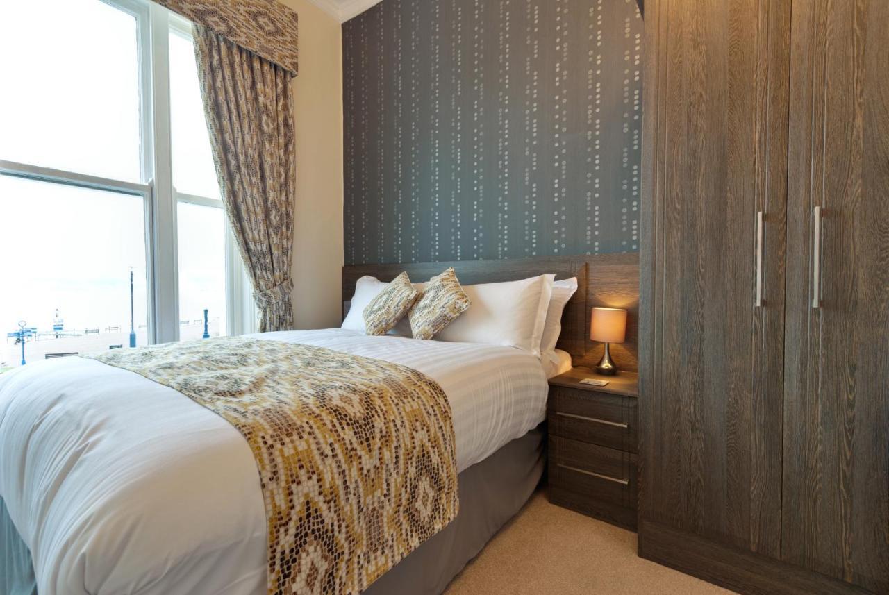 Lauriston & Lawton Court Hotel Llandudno Buitenkant foto