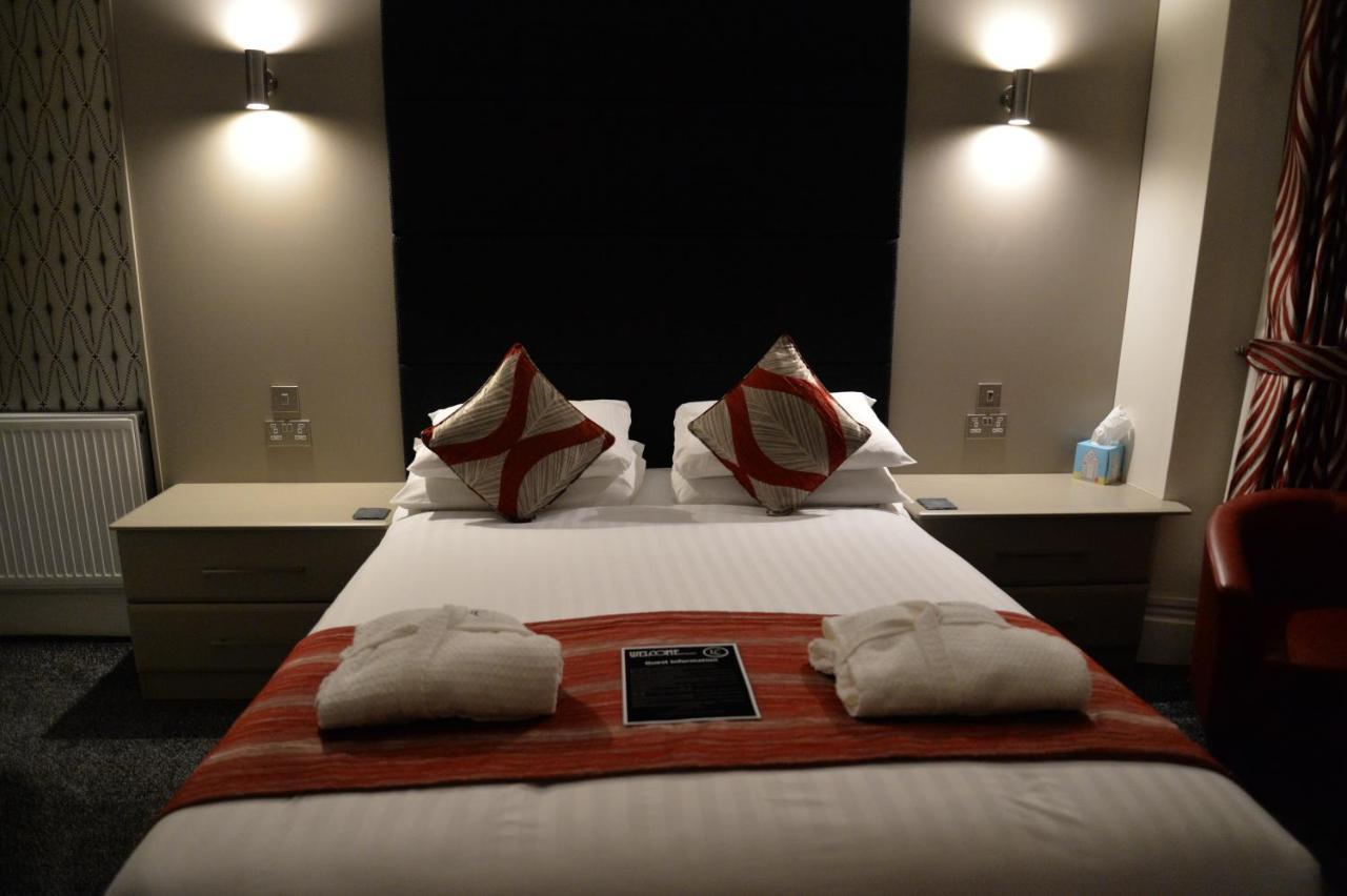 Lauriston & Lawton Court Hotel Llandudno Buitenkant foto