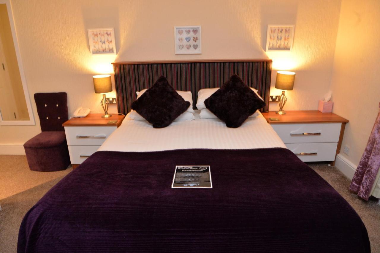Lauriston & Lawton Court Hotel Llandudno Buitenkant foto