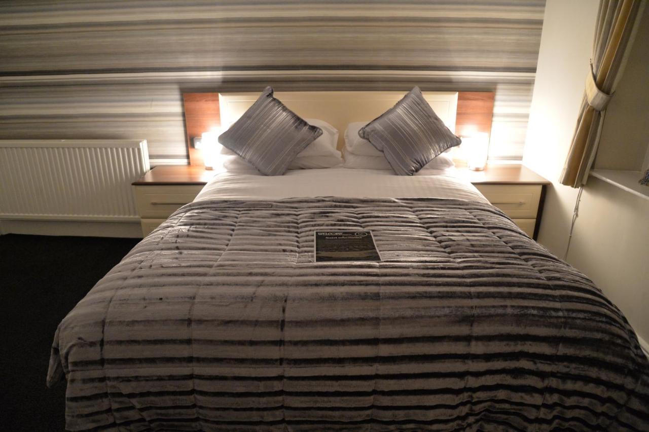 Lauriston & Lawton Court Hotel Llandudno Buitenkant foto